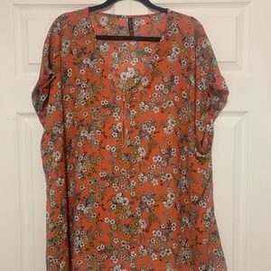 3x Massini short sleeve blouse with front zipper closure